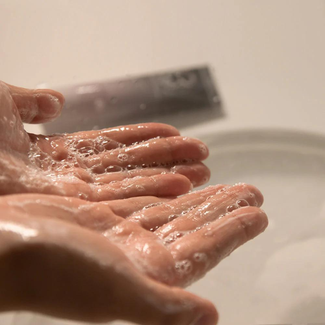 HARUHARU WONDER Black Rice Moisture 5.5 Soft Cleansing Gel