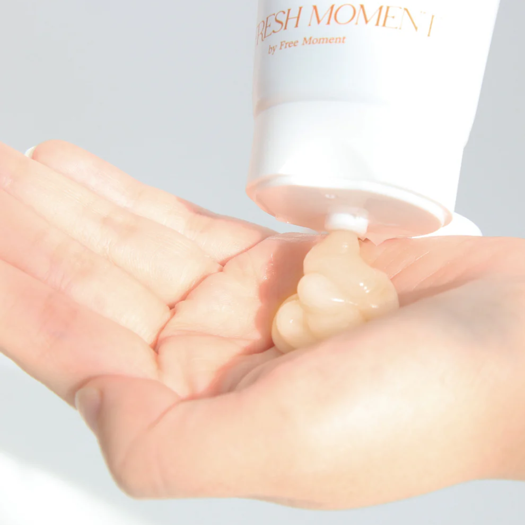 FREEMOMENT Refresh Moment Perfume Treatment (2 types)