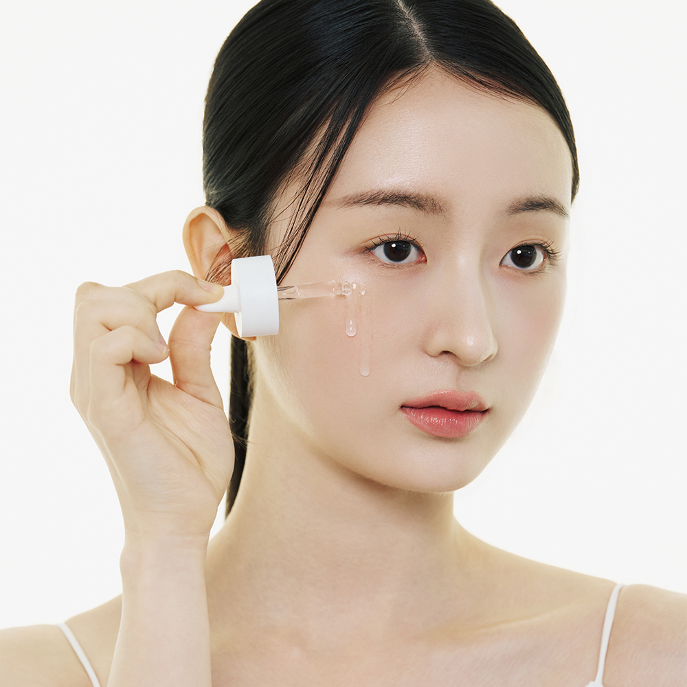 SKIN1004 Madagascar Centella Niacinamide 10 Boosting Shot Ampoule