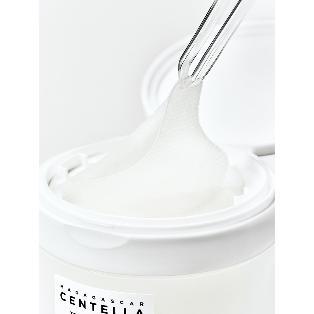 SKIN1004 Madagascar Centella Tone Brightening Dark Spot Ampoule Pad